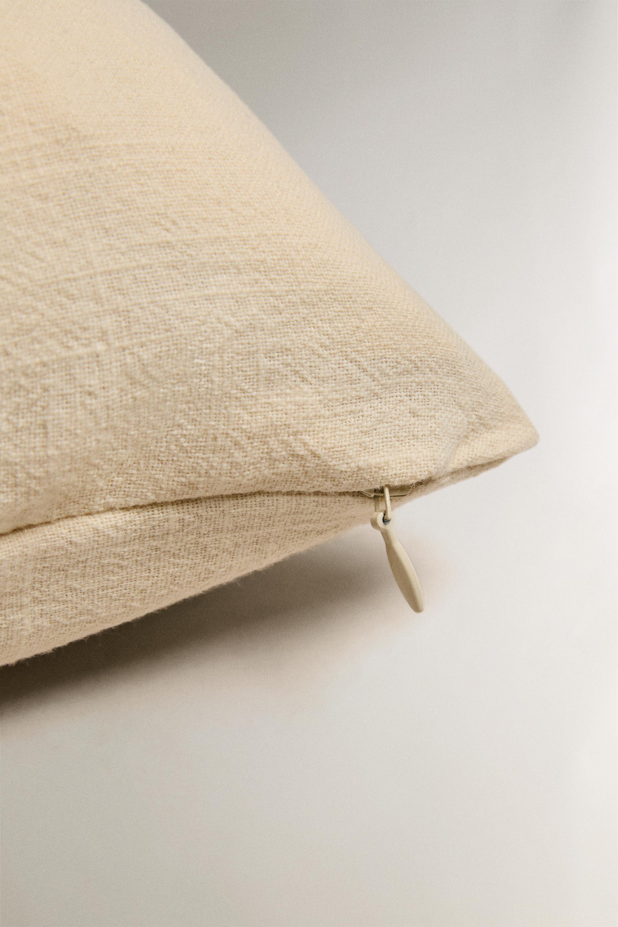TUFTING THROW PILLOW COVER